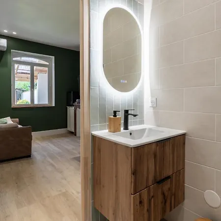 Apartment Sublime Avec Sap Et Grand Exterieur